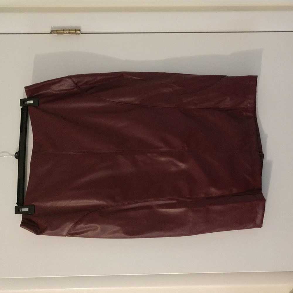 NEW NWT Simply Emma Windsor Wine Pencil Skirt Size 2X